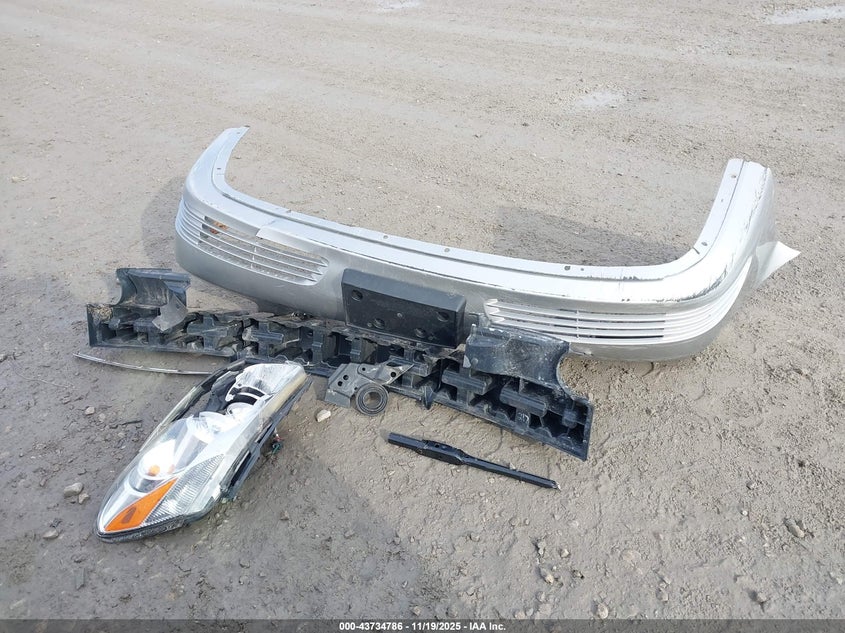 2007 Buick Lucerne Cx VIN: 1G4HP57287U141609 Lot: 43734786