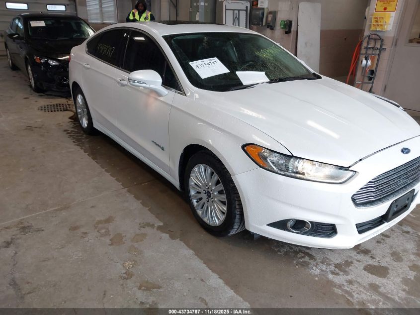 FORD FUSION HYBRID SE