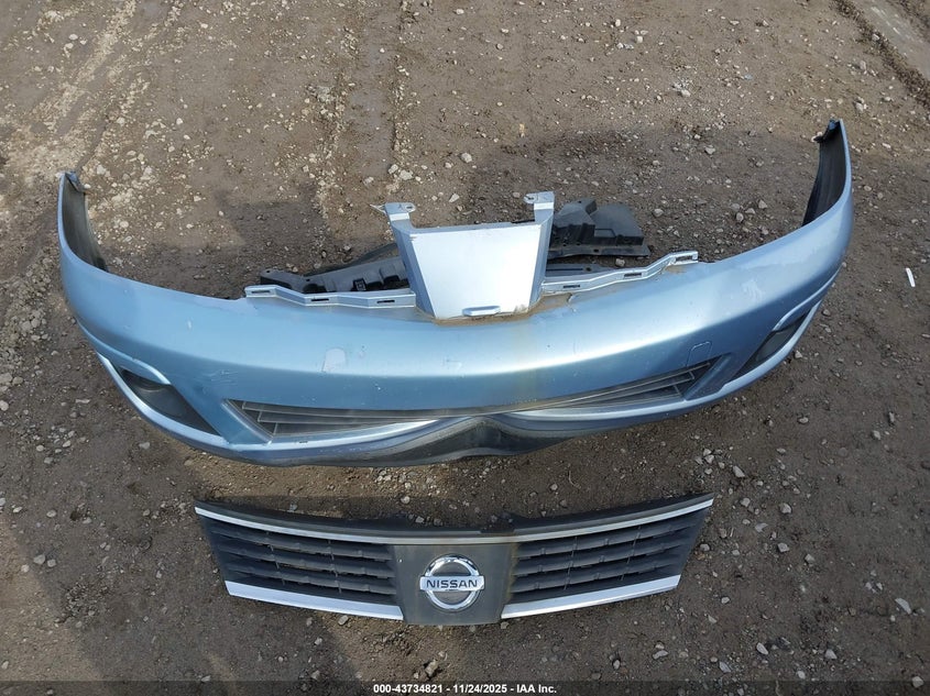 2009 Nissan Versa 1.8S VIN: 3N1BC13E69L474714 Lot: 43734821