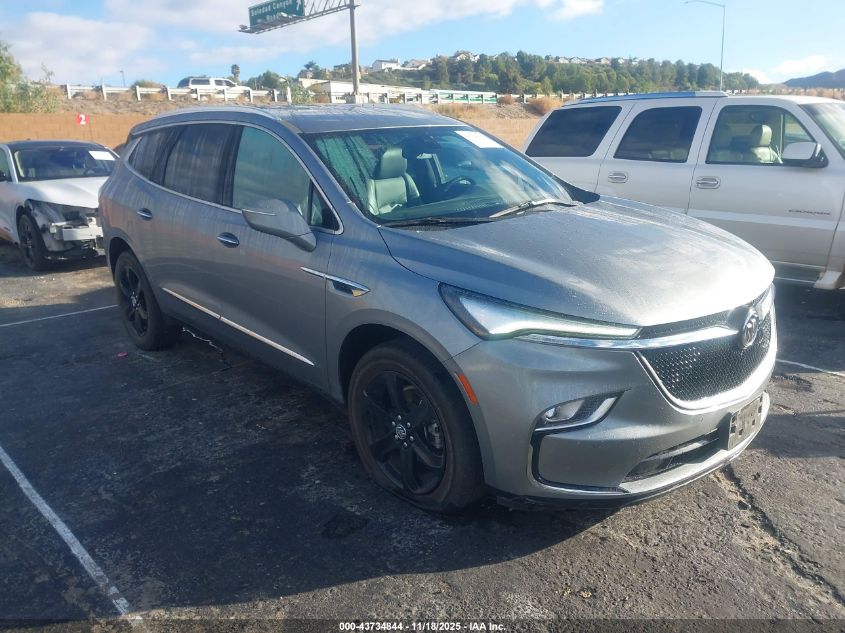 BUICK ENCLAVE ESSENCE AWD