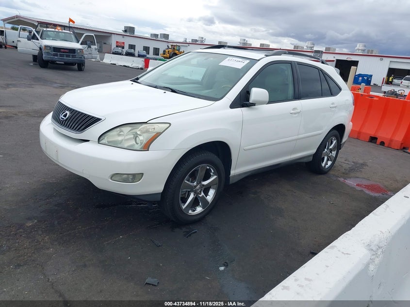2T2GA31U95C032887 2005 LEXUS RX photo no. 2