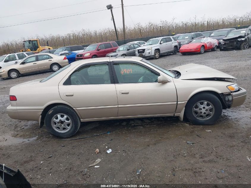 1999 Toyota Camry Le VIN: JT2BG22K1X0303483 Lot: 43734901