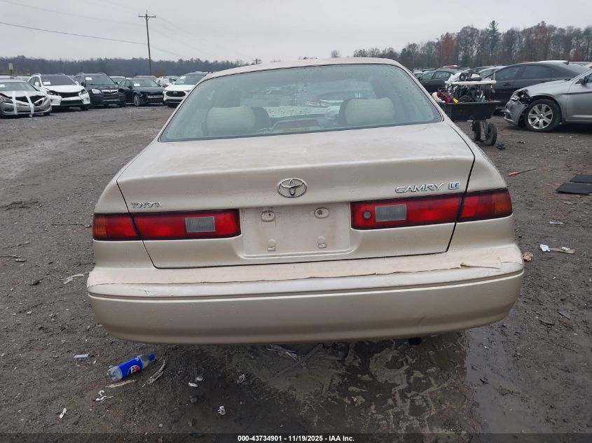 1999 Toyota Camry Le VIN: JT2BG22K1X0303483 Lot: 43734901