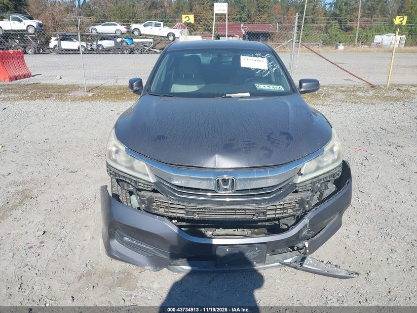 1HGCR2F7XHA015731 2017 HONDA ACCORD photo no. 13
