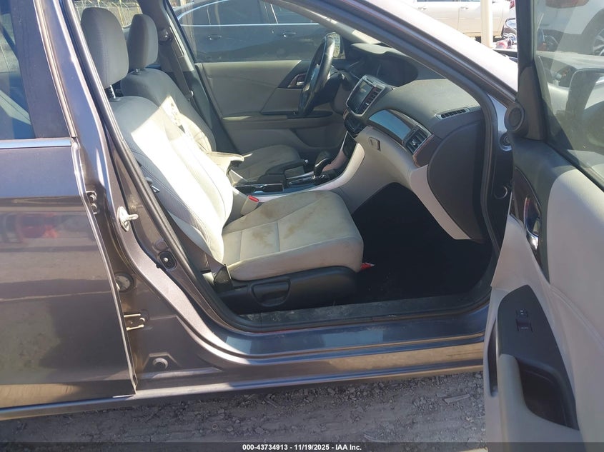 1HGCR2F7XHA015731 2017 HONDA ACCORD photo no. 5