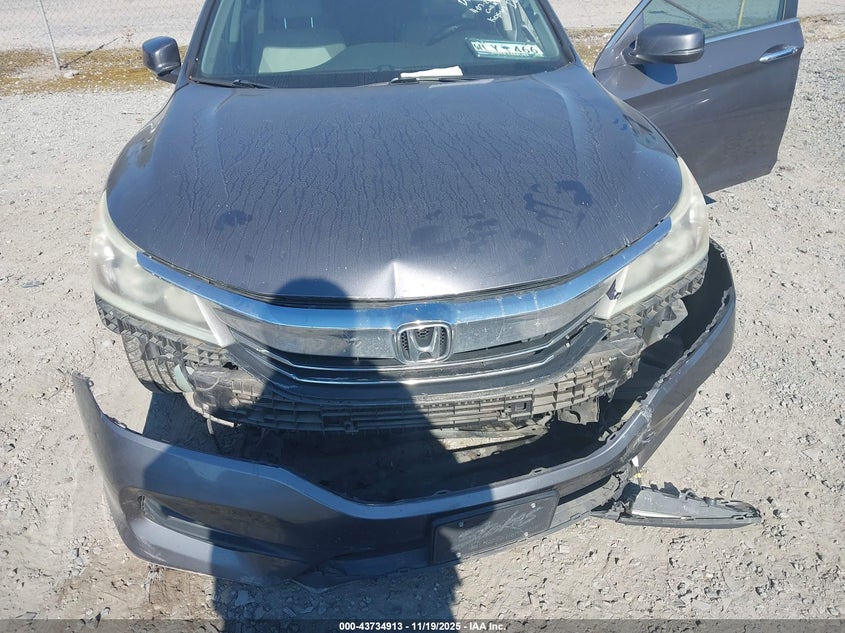 1HGCR2F7XHA015731 2017 HONDA ACCORD photo no. 6