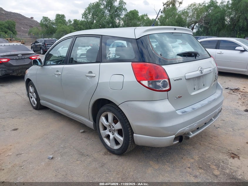 2T1KY38E44C224547 2004 TOYOTA MATRIX photo no. 3