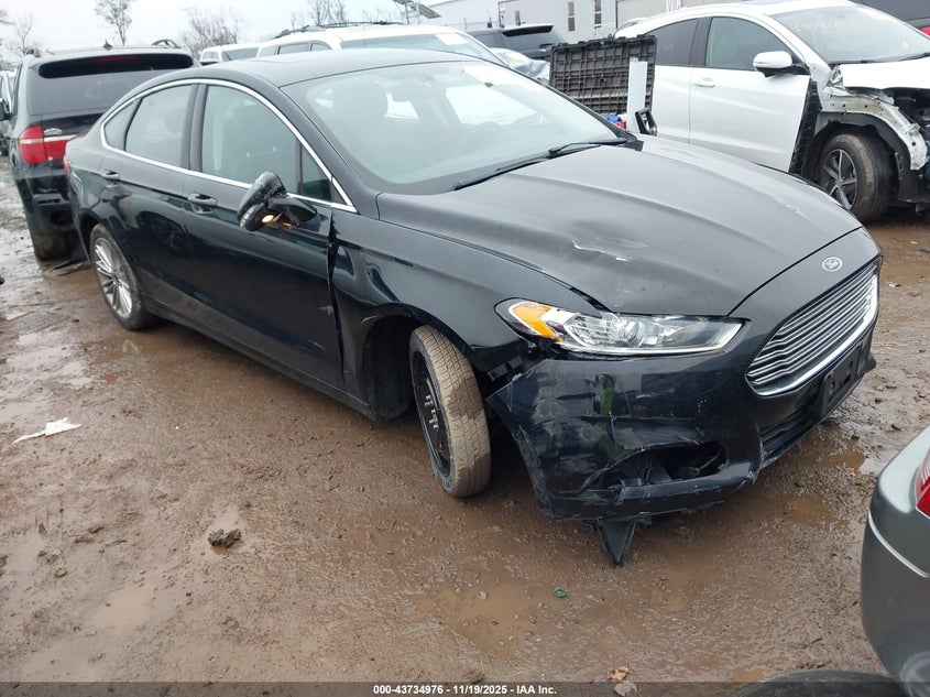 FORD FUSION SE