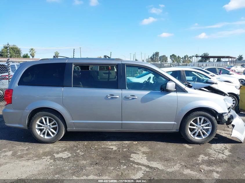 2018 Dodge Grand Caravan Sxt VIN: 2C4RDGCG9JR300088 Lot: 43734996