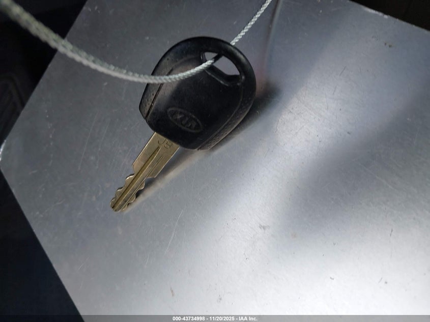 2006 Kia Rio Lx VIN: KNADE123466164984 Lot: 43734998