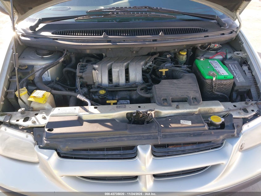 2000 Dodge Grand Caravan Se VIN: 1B4GP44R1YB742608 Lot: 43735020