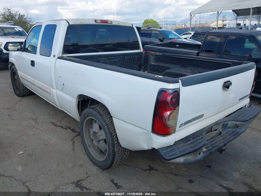 1GCEC19V15Z100242 2005 CHEVROLET SILVERADO photo no. 3