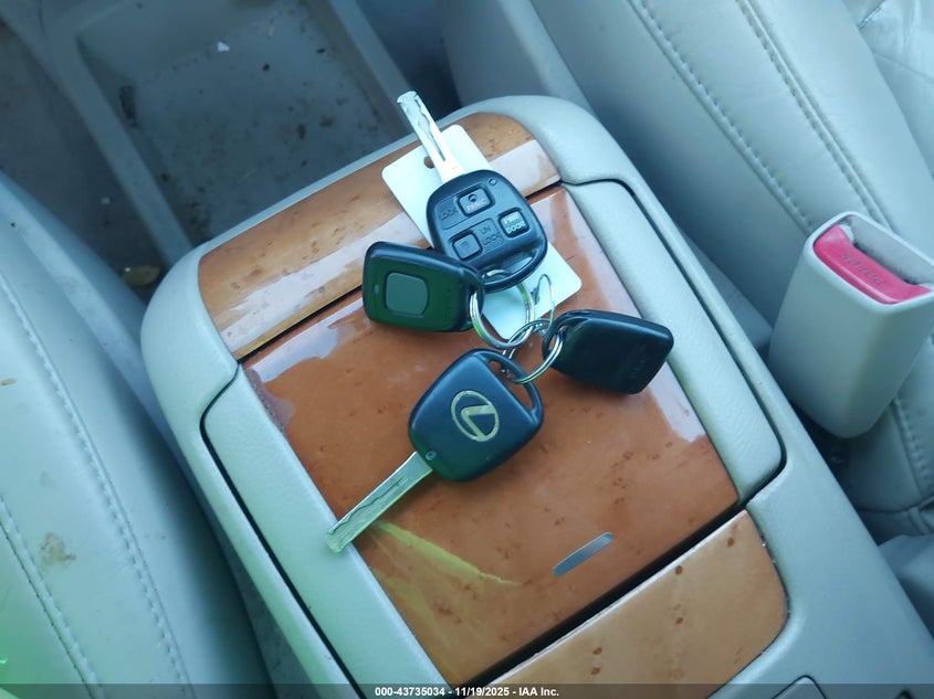 2004 Lexus Rx 330 VIN: 2T2HA31U64C008484 Lot: 43735034