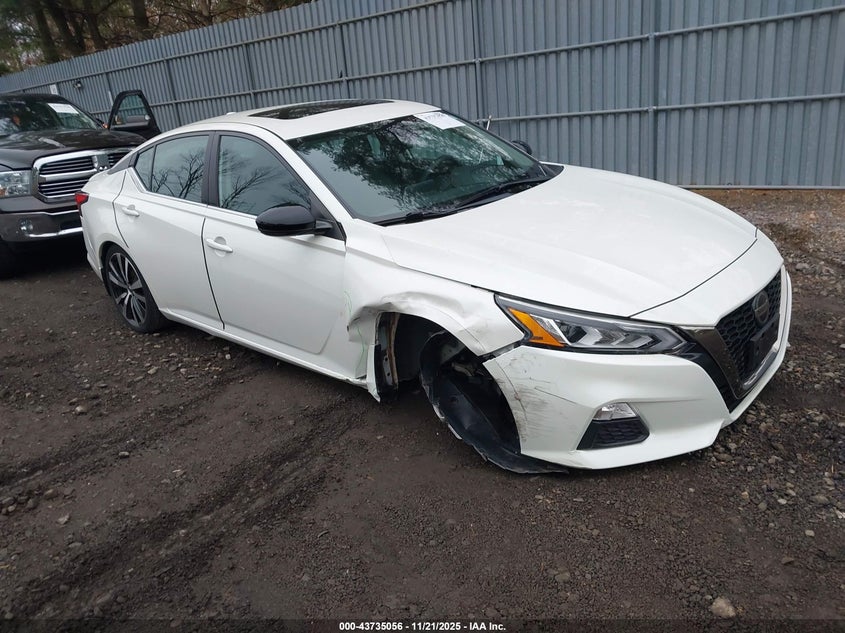 NISSAN ALTIMA SR INTELLIGENT AWD