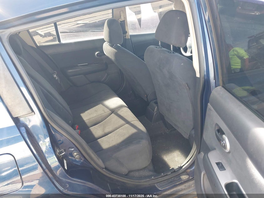 2007 Nissan Versa 1.8S VIN: 3N1BC13E17L372086 Lot: 43735108