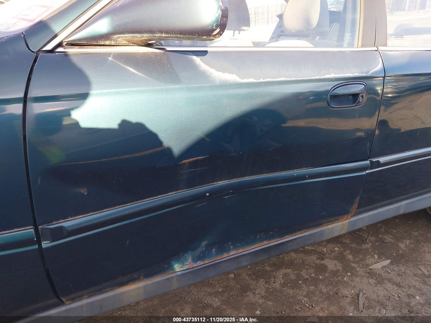 1998 Honda Civic Ex VIN: 2HGEJ8543WH608047 Lot: 43735112