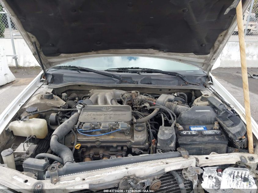 2000 Toyota Camry Le V6 VIN: JT2BF22K6Y0242023 Lot: 43735236