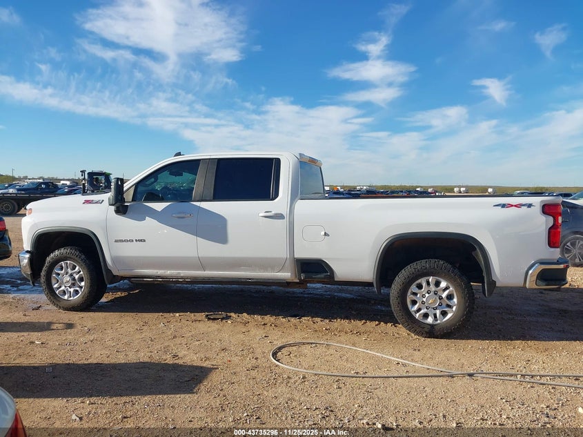 2022 Chevrolet Silverado 2500Hd 4Wd Long Bed Lt VIN: 1GC4YNE72NF107729 Lot: 43735296