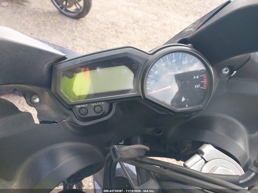 2008 Yamaha Fz6 Shg VIN: JYARJ13E38A004207 Lot: 43735397