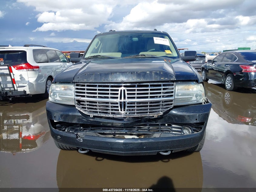 2009 Lincoln Navigator VIN: 5LMFU275X9LJ00736 Lot: 43735435
