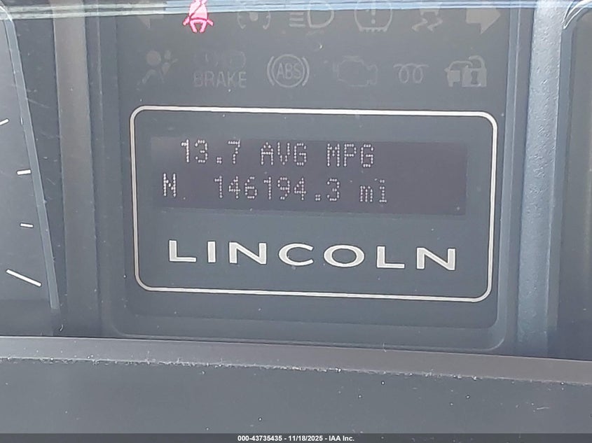 2009 Lincoln Navigator VIN: 5LMFU275X9LJ00736 Lot: 43735435