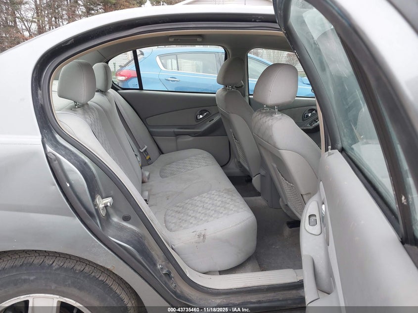 1G1ZT528X4F244992 2004 CHEVROLET MALIBU photo no. 8