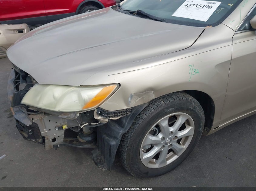 2008 Toyota Camry Le VIN: 4T1BE46K28U261303 Lot: 43735490