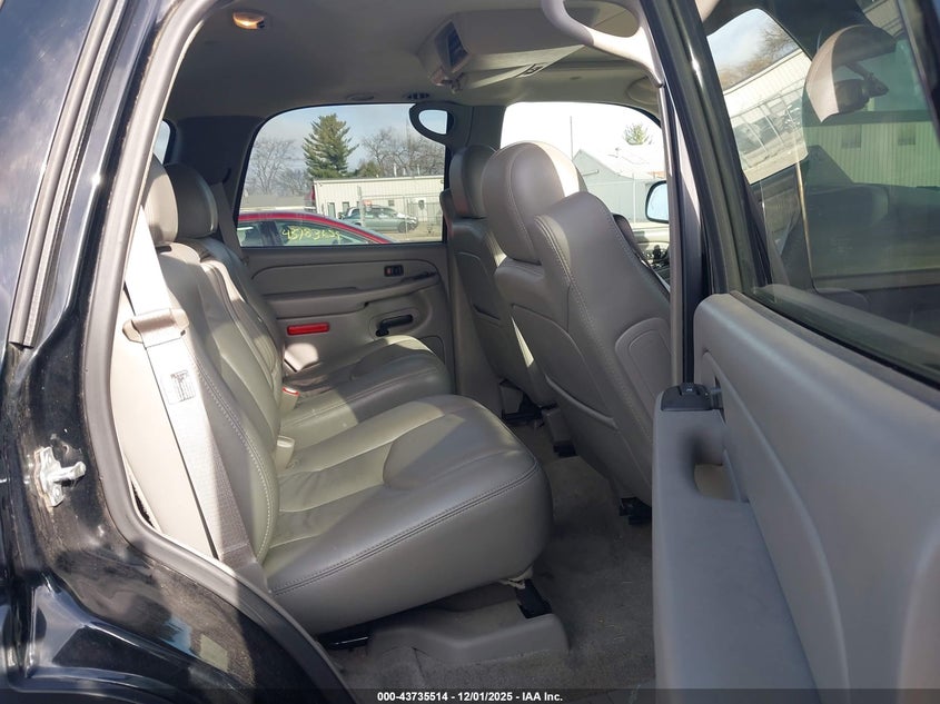1GNEC13T55J217139 2005 CHEVROLET TAHOE photo no. 8