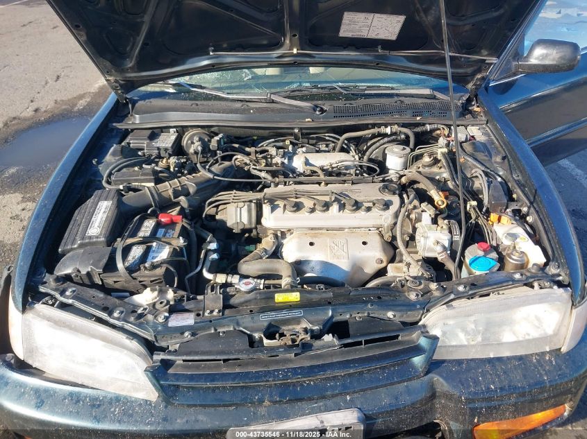 1995 Honda Accord Ex VIN: 1HGCD565XSA158037 Lot: 43735546