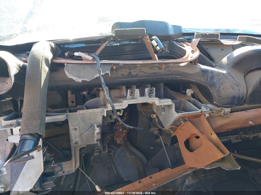 2GCEC19T031308553 2003 CHEVROLET SILVERADO photo no. 7