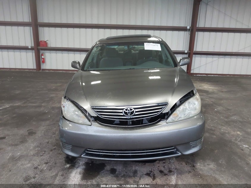 2005 Toyota Camry Le VIN: 4T1BE32K05U622572 Lot: 43735671