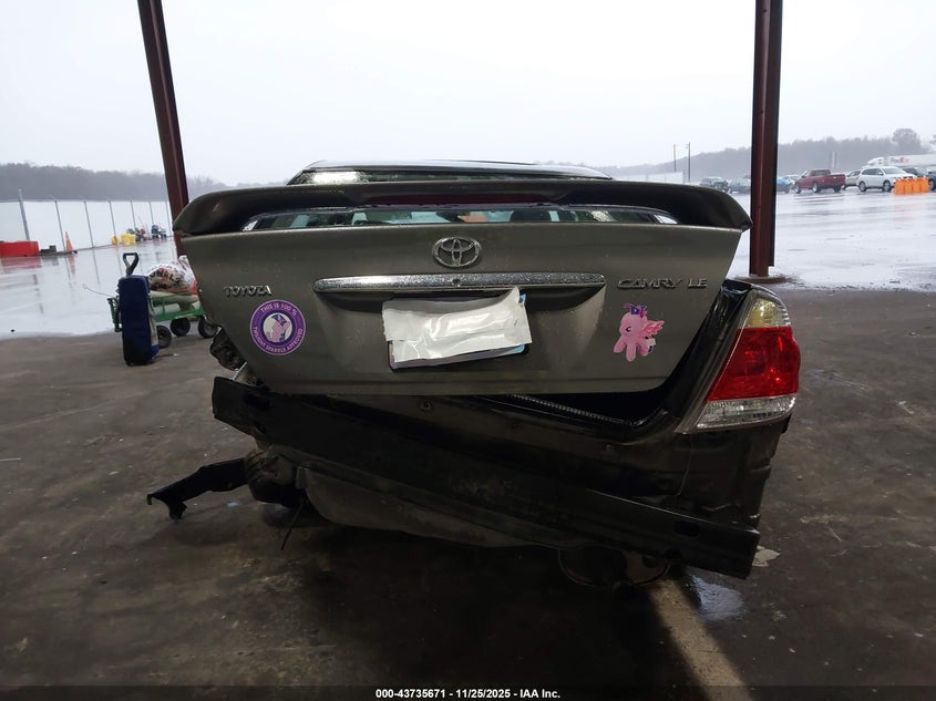2005 Toyota Camry Le VIN: 4T1BE32K05U622572 Lot: 43735671