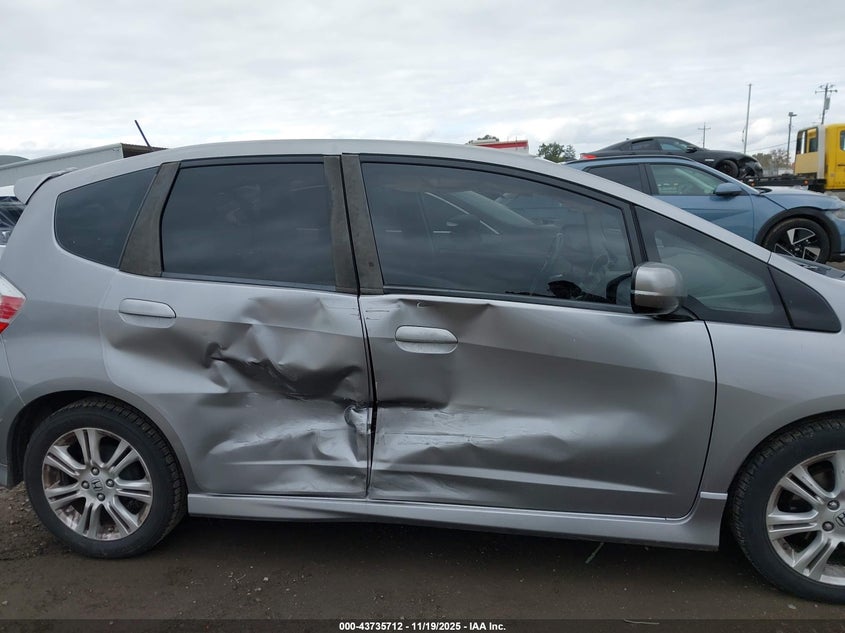 2009 Honda Fit Sport VIN: JHMGE88429S017615 Lot: 43735712