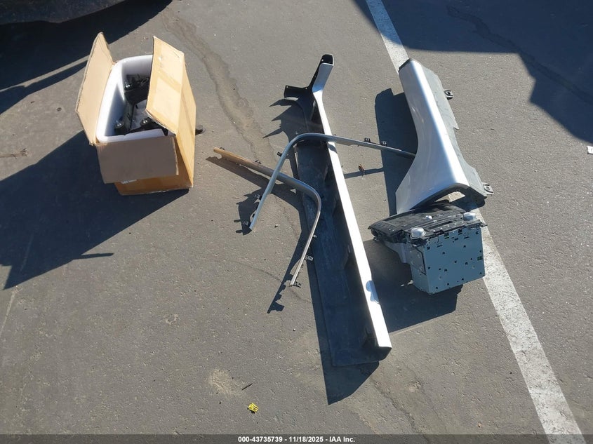 2008 Acura Tl 3.2 VIN: 19UUA66208A055095 Lot: 43735739