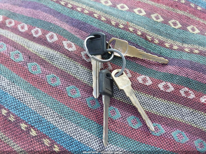 1996 Chevrolet Gmt-400 K1500 VIN: 2GCEK19W7T1159832 Lot: 43735748