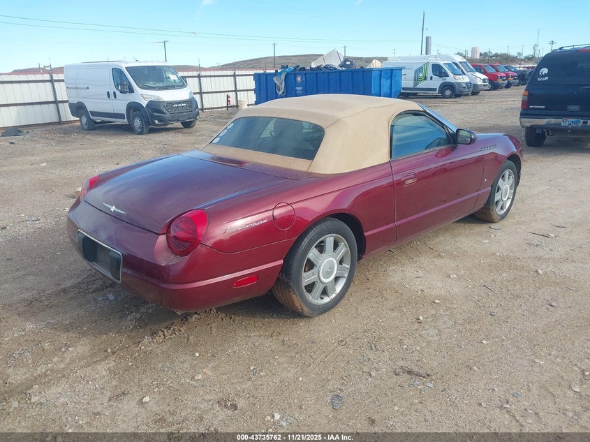 1FAHP60A34Y109432 2004 FORD THUNDERBIRD photo no. 4
