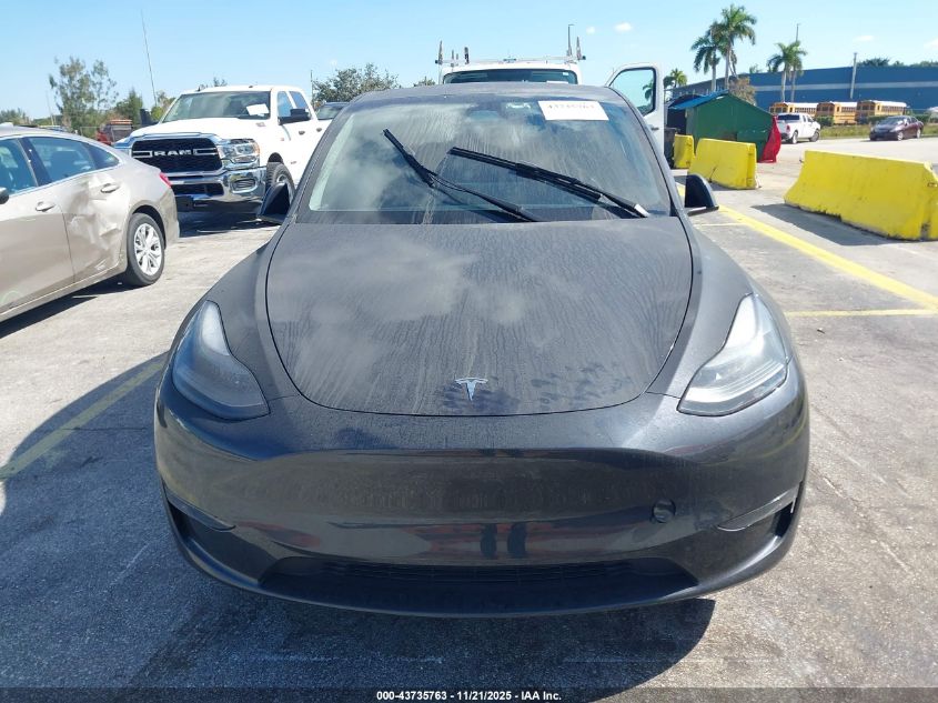 2024 Tesla Model Y Long Range Dual Motor All-Wheel Drive VIN: 7SAYGAEE7RF084053 Lot: 43735763