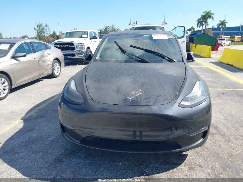 2024 Tesla Model Y Long Range Dual Motor All-Wheel Drive VIN: 7SAYGAEE7RF084053 Lot: 43735763