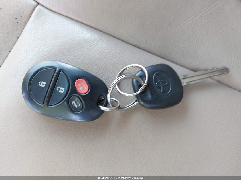 2008 Toyota Camry Solara Sle VIN: 4T1FA38P48U138909 Lot: 43735791