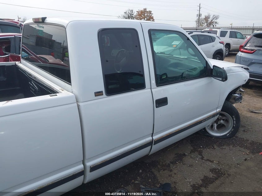 1996 Chevrolet Gmt-400 C1500 VIN: 2GCEC19M6T1112240 Lot: 43735814