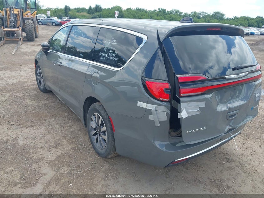 2025 CHRYSLER PACIFICA HYBRID auction photo 3