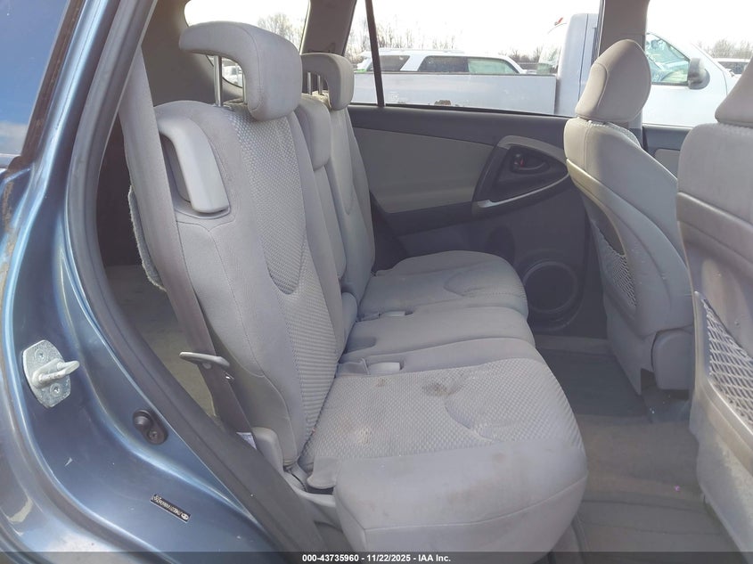 2008 Toyota Rav4 Limited VIN: JTMBD31VX86060563 Lot: 43735960