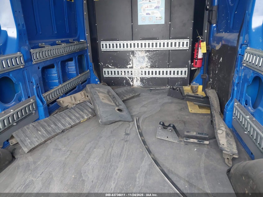 2023 Ford Transit-250 VIN: 1FTBR1C86PKA10570 Lot: 43736011