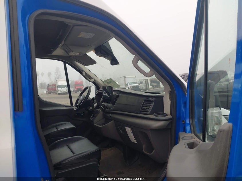 2023 Ford Transit-250