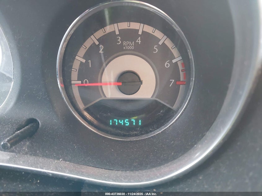 2011 Chrysler 200 Touring VIN: 1C3BC1FB8BN532864 Lot: 43736038