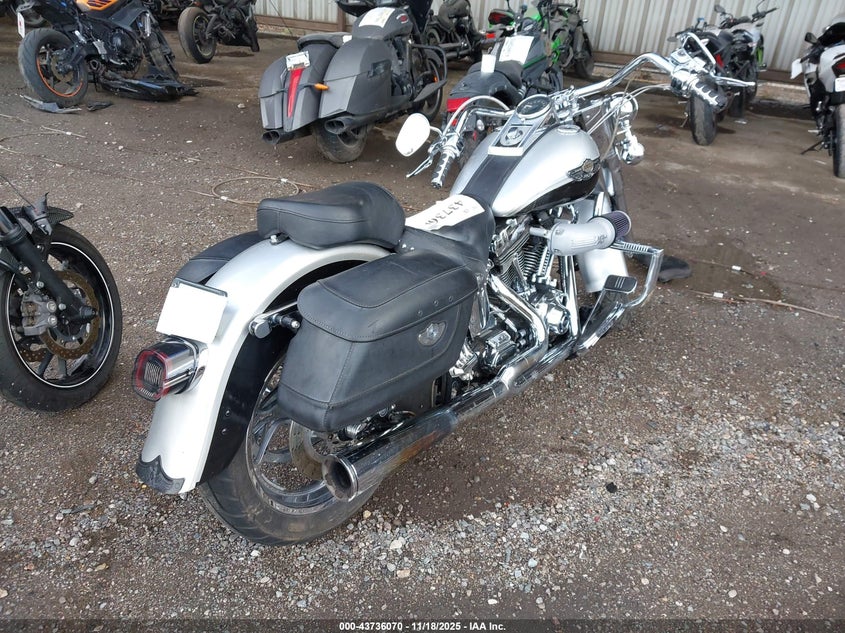1HD1BXB583Y045627 2003 HARLEY-DAVIDSON FAT BOY photo no. 4