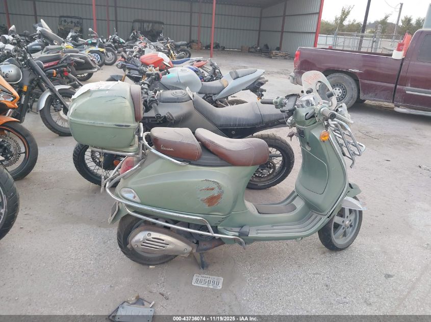2009 Vespa Lx 150 VIN: ZAPM448F395501677 Lot: 43736074