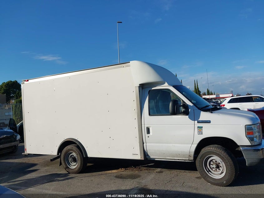 2014 Ford E-350 Cutaway VIN: 1FDWE3FL8EDA78553 Lot: 43736098