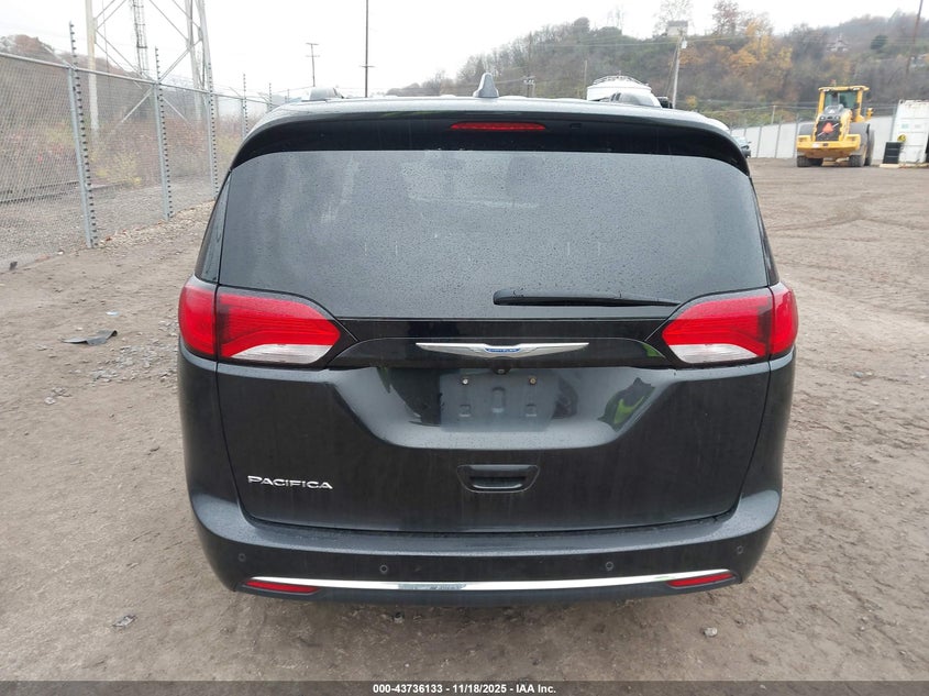 2018 Chrysler Pacifica Touring L Plus VIN: 2C4RC1EG2JR144246 Lot: 43736133