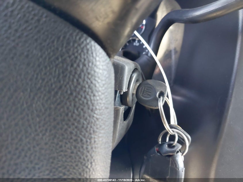 2008 Chevrolet Express Work Van VIN: 1GCGG25C981158237 Lot: 43736143